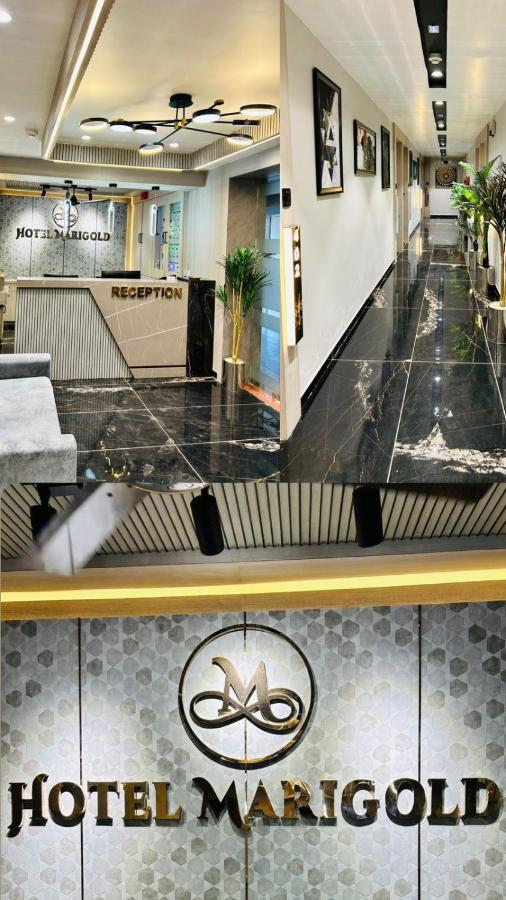 Hotel Marigold Naroda 阿穆达巴 外观 照片